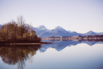 Spiegelung Bergsee Morgensonne Sonnenaufgang