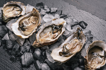 Fresh oysters with lemon ice and white wine.