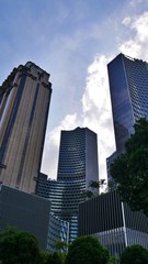 Obraz premium Skyscraper in financial district in Singapore City