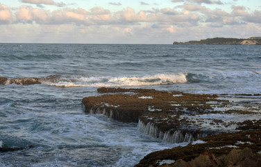 sea and rocks