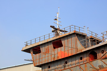 Vessel components in construction