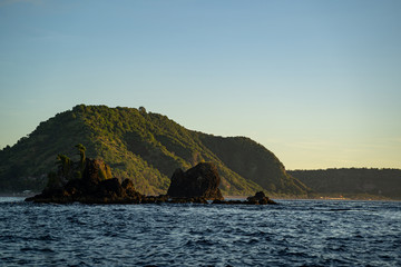 Fototapeta na wymiar Landscape of tropical nature in the ocean