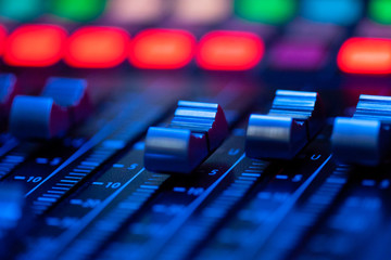 Volume control of the soundboard in blue light