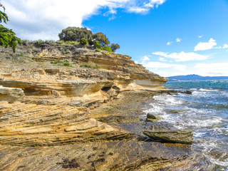 Fototapeta na wymiar Painted Cliffs Marie Island Tasmania Australia