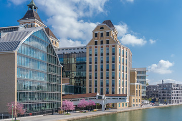 Obraz premium Paris, France - 04 14 2019: Canal Lourcq. Great Pantin Mills
