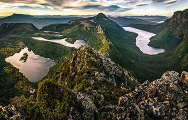 Lighting Ridge