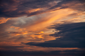 Obraz premium colorful clouds in the evening