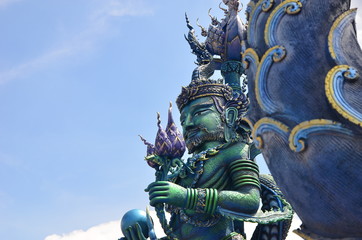 Fototapeta na wymiar Wat rong suea ten Changrai Thailand