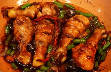 Fried chicken with string beans in soy sauce