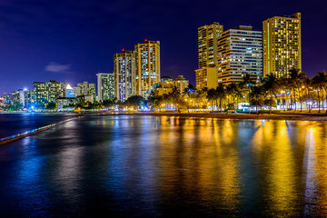 Fototapeta na wymiar Fantastic view of tropical ocean at night in Honolulu, Hawaii, USA