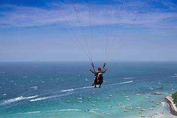 paraglide leisure activity extreme