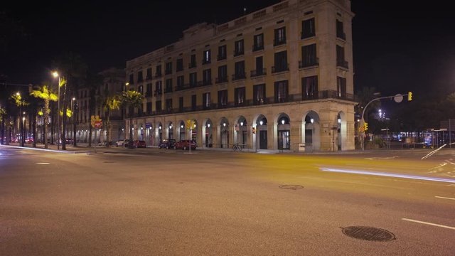 TimeLapse en las calles de Barcelona por la noche