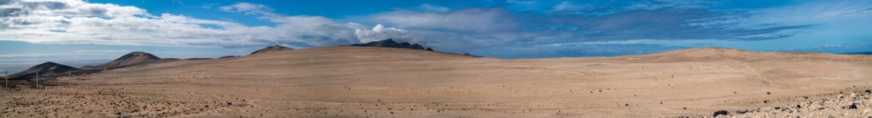 Istmo de la Pared - Fuerteventura at its narrowest point. Stone desert