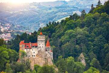 Naklejka premium Landscape with medieval Bran castle known for the myth of Dracula