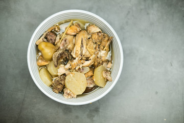 Chicken rib soup with radish