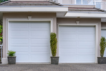 Fototapeta premium Garage door in Vancouver, Canada.