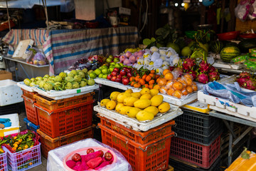 Fototapeta na wymiar January 14, 2020, Fresh, diverse food market in Hanoi Vietnam