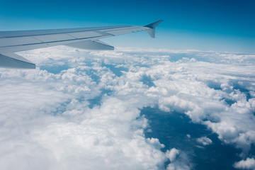 Wing aircraft in altitude during flight
