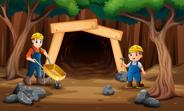 The miners working in front of the coal mine