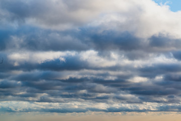 Obraz premium Fantastic clouds against blue sky, panorama