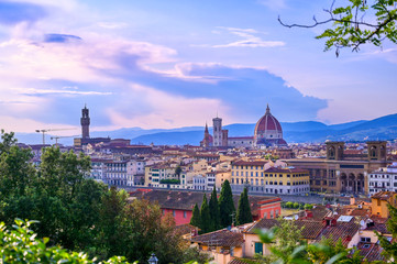 Fototapeta premium Widok na katedrę we Florencji we Florencji we Włoszech.