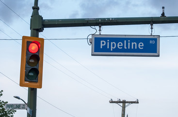 red light on pipeline 