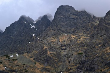 Wielicka Dolina we mgle, w drodze na Gerlach, Tatry, Słowacja © Marta