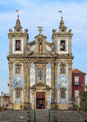 Fototapeta na wymiar Facade of the Church of Santo Ildefonso, Porto, Portugal