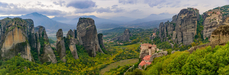 Fototapeta na wymiar Panorama of the landscape of monastery and rock formation in Meteora, Greece