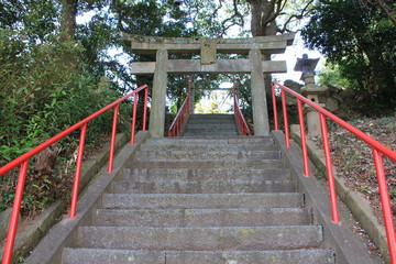 久山町の若八幡宮参道