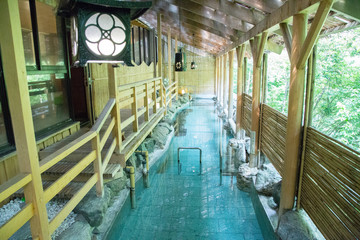Photograph of the pool of a Japanese onsen