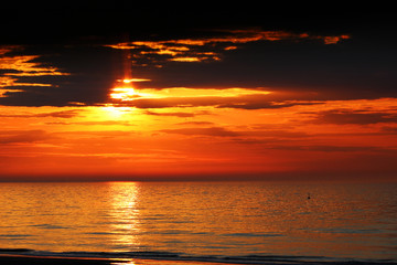 sonnenuntergang meer nordsee