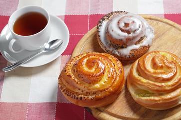 Different buns and tea