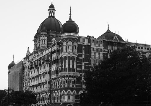 Fototapeta Black and white picture of Taj hotel mumbai