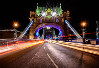 Fototapeta na wymiar Tower Bridge Long Exposure