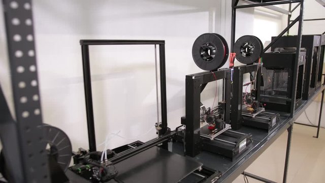 3D technology wide shot printers that print plastic parts in the factory