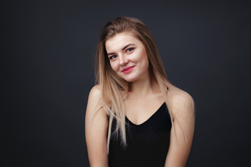 Naklejka premium Portrait of beautiful lady with natural makeup and smooth healthy skin