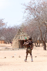 Obraz premium Village et case Himba en Namibie