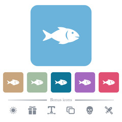 Naklejka premium Fish flat icons on color rounded square backgrounds