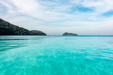 Naklejka premium clear sea on Surin Island; Phang Nga Province; Thailand.