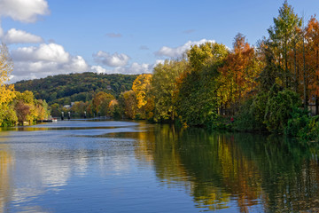Fototapeta na wymiar River Seine in autumn