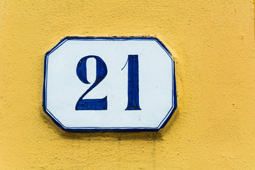 house number twenty one ( 21 )