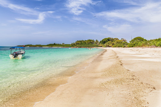 The beach at Iguana Island located on Pacific Ocean of the Azuero Peninsula coast near Pedasi in Panama.