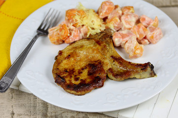 côte de porc grillée et patate douce