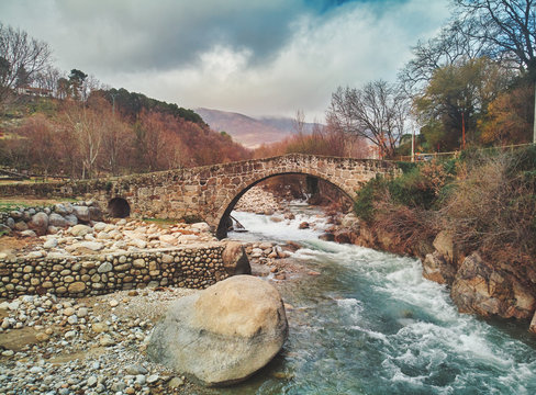 Aerial view of the Roman bridge El Parral in Jarandilla de la Vera. Spain