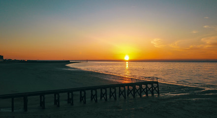 coucher soleil port de pêche drone
