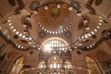 Fototapeta na wymiar Interior of Suleymaniye Mosque