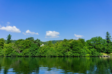 Fototapeta na wymiar Beautiful nature landscape around Lake Windermere