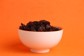 food, black raisins from Spain