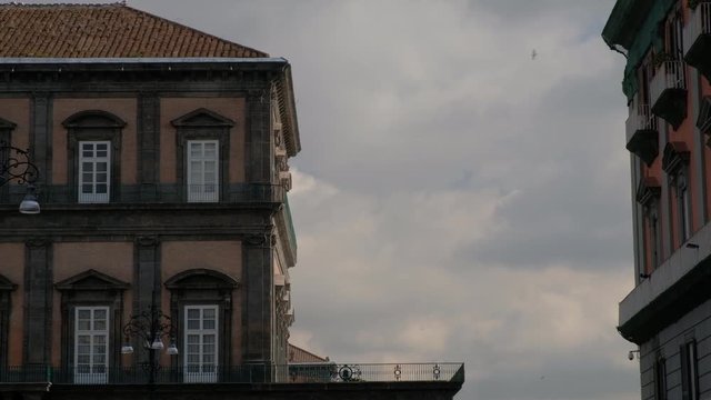 N&aacute;poles. Fachada del Palacio Real, Plaza del Plebiscito. Campania, Italia, Europa.
